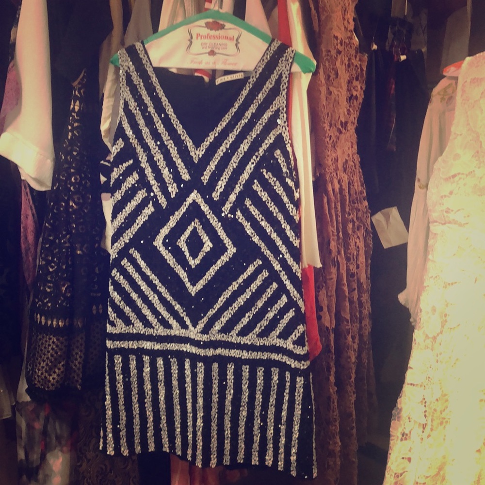 Alice and Olivia cocktail beaded dress ❌SOLD❌